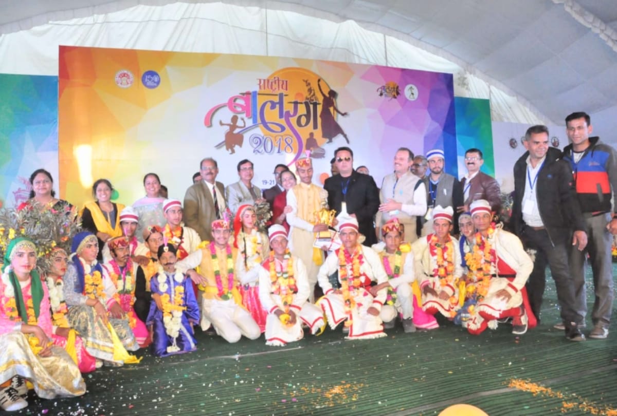 Nageeta School of Himachal runnerup in National Folk Dance Competition