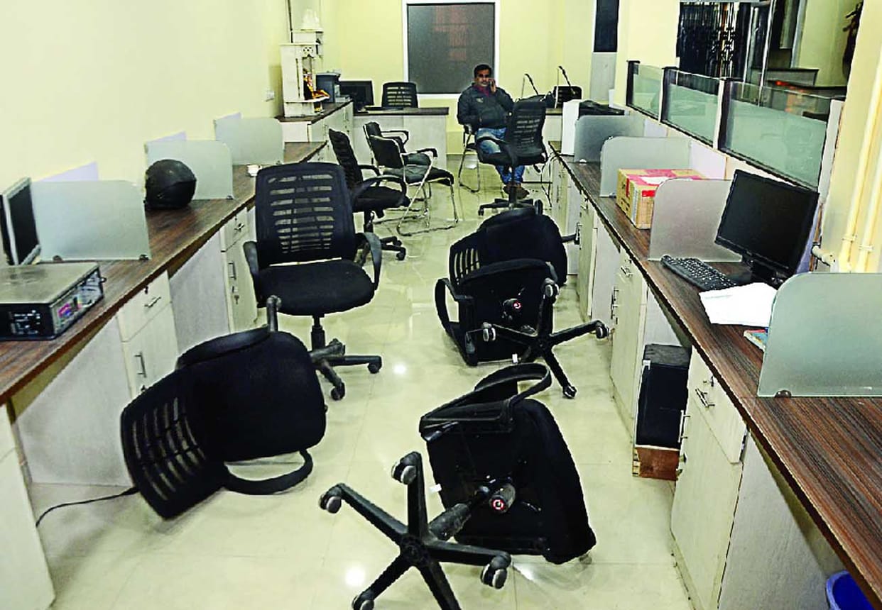 rusk by kanpur due to stopping city cable