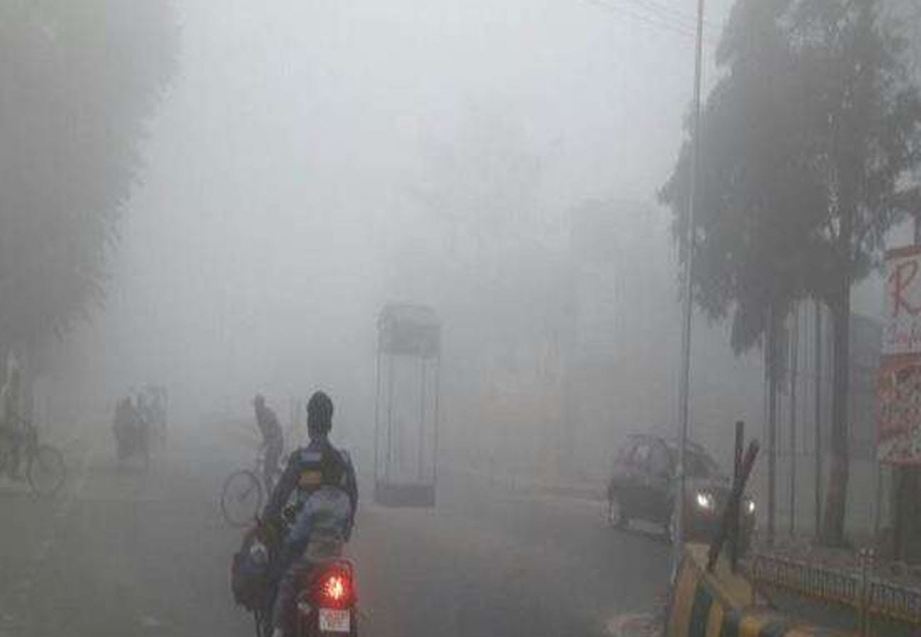 Accident in unnao due to fog