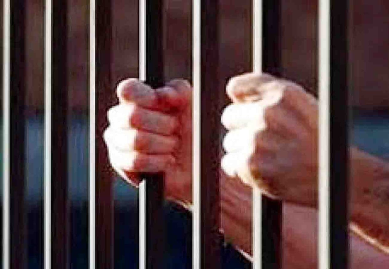 thief escaped from the lockup in fatehpur