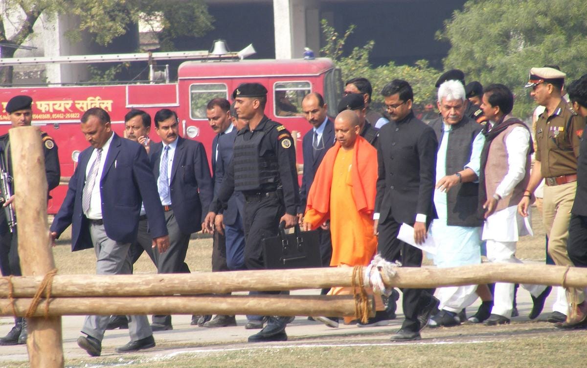 Yogi adityanath says that UP will make prosperous state