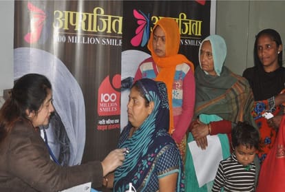 amar ujala aparajita held health camp in agra