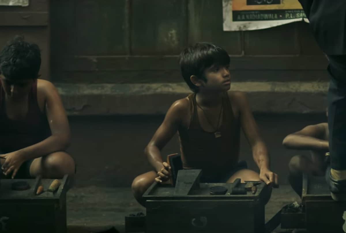 KGF Actor Yash and 25 stars house Raided by Income Tax Department today