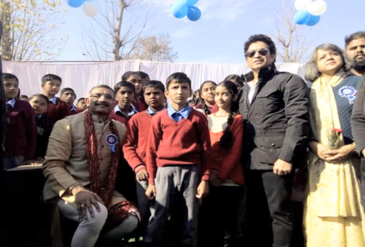 Bharat Ratna and great cricketer Sachin Tendulkar in una of himachal