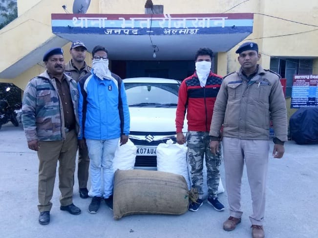 77.04 kg of ganja, two arrested in car