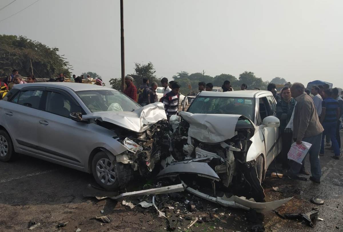 Road Accident at GT road in Aligarh, woman dead, several injured