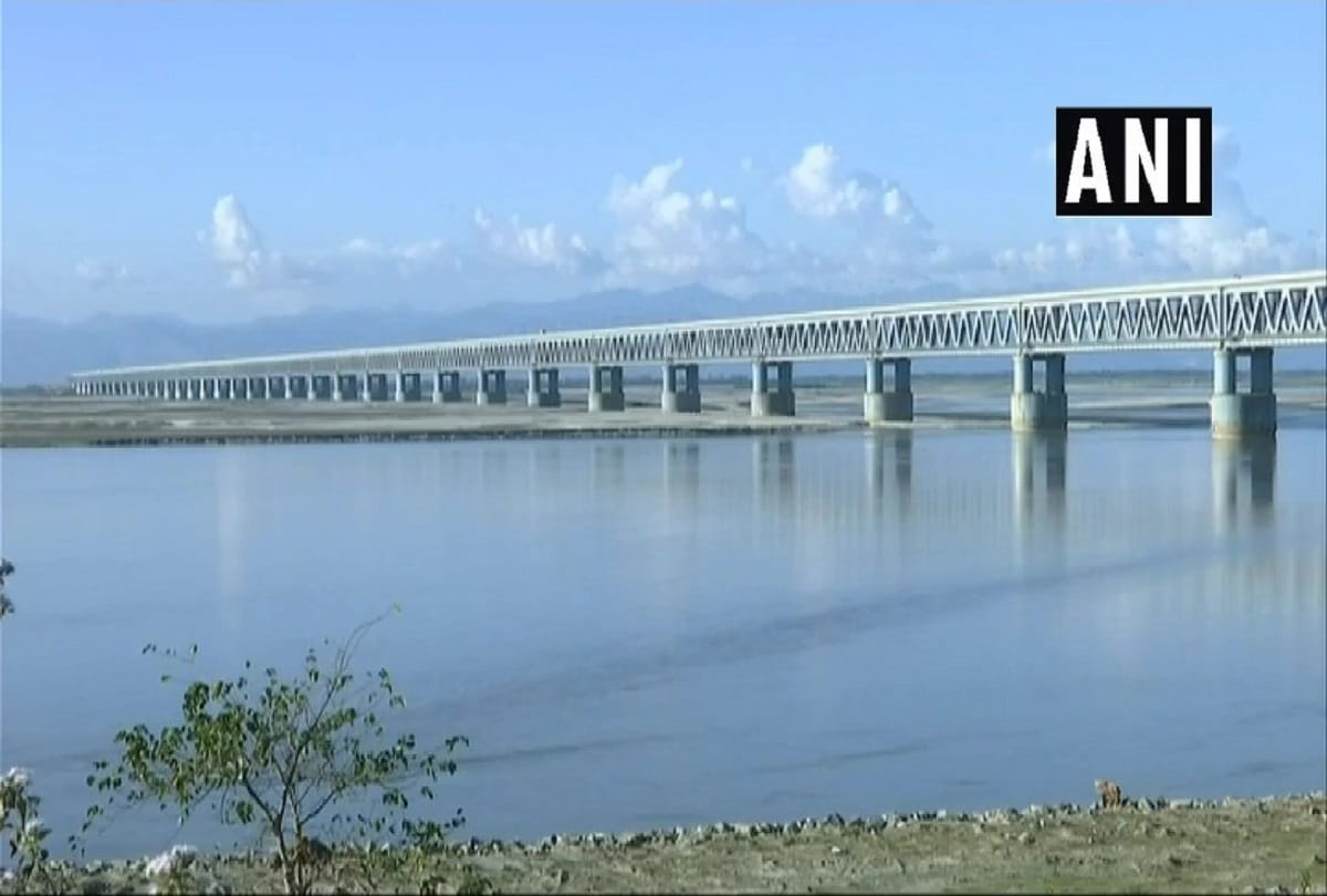 India longest railway-road bridge is less than 120 years
