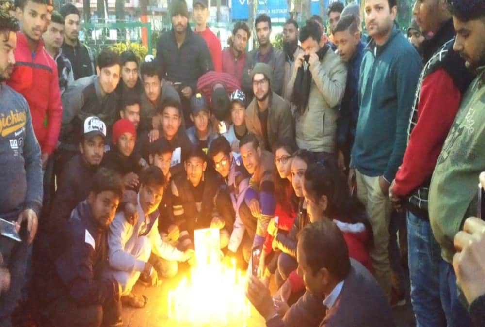 Burnt Girl student funeral in pauri emotional photos