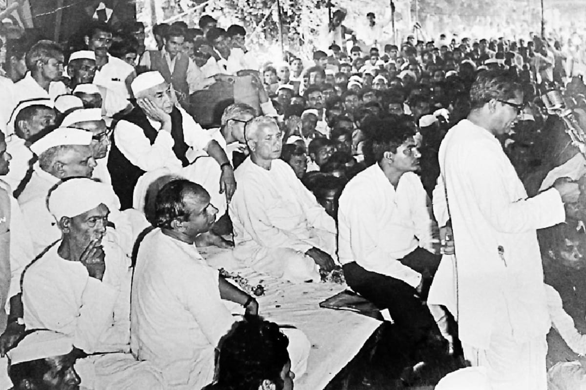 Chaudhary Charan Singh baghpat was inspired by Mahatma Gandhi in the movement for freedom