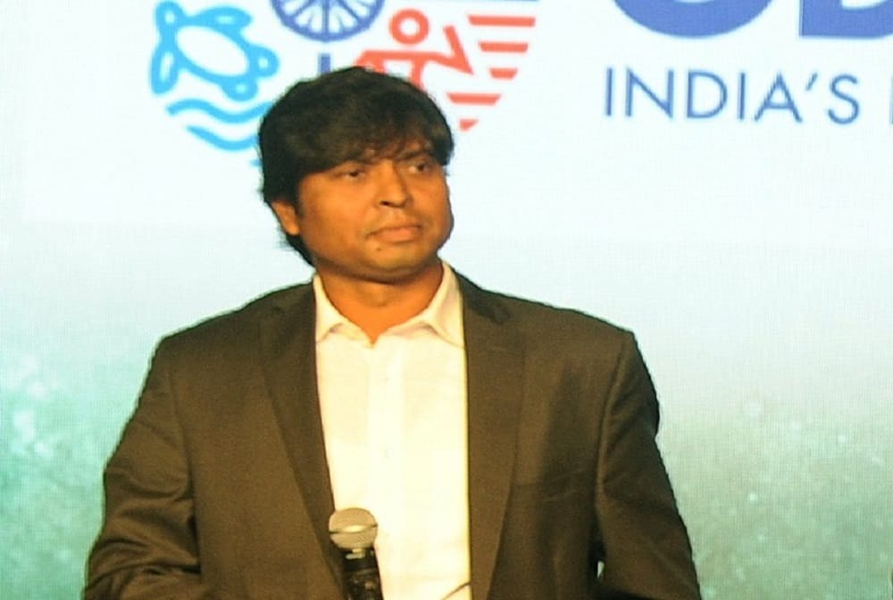 Now Dilip Tirkey and Dhanraj Pillay slams shahid afridi on comment over Narendra Modi