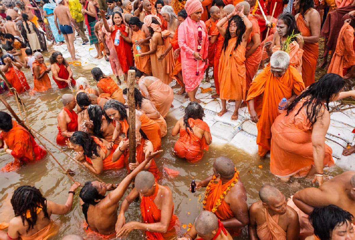 kumbh mela 2019 surprising facts about female naga sadhus, date of shahi snan date and royal bath