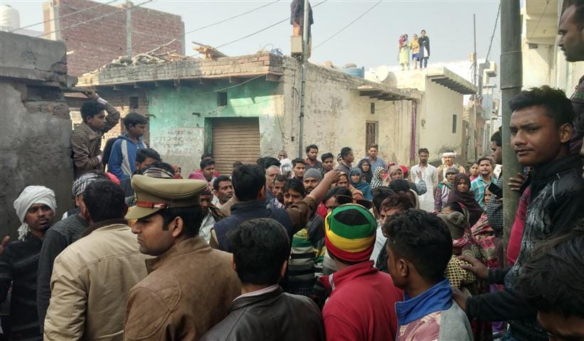 Two aspects of cricket in Bhabana are bitter, communal tension