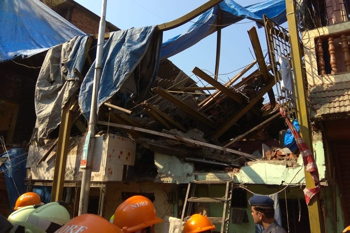 Maharashtra: 1 dead and 8 injured in the collapse of a portion of an under construction building