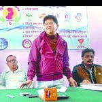 आंदोलन के बारे में बताते  जिला महामंत्री मुकुल राय।