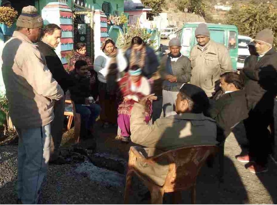 Burnt Girl student funeral in pauri emotional photos