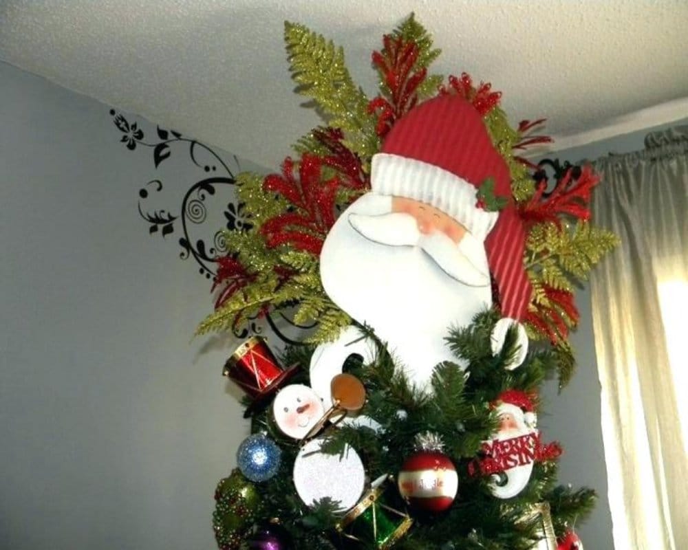 Catholic people celebrate christmas 12 days