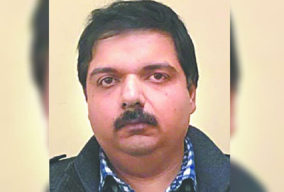 thug by telling owner of media house accused arrested in delhi