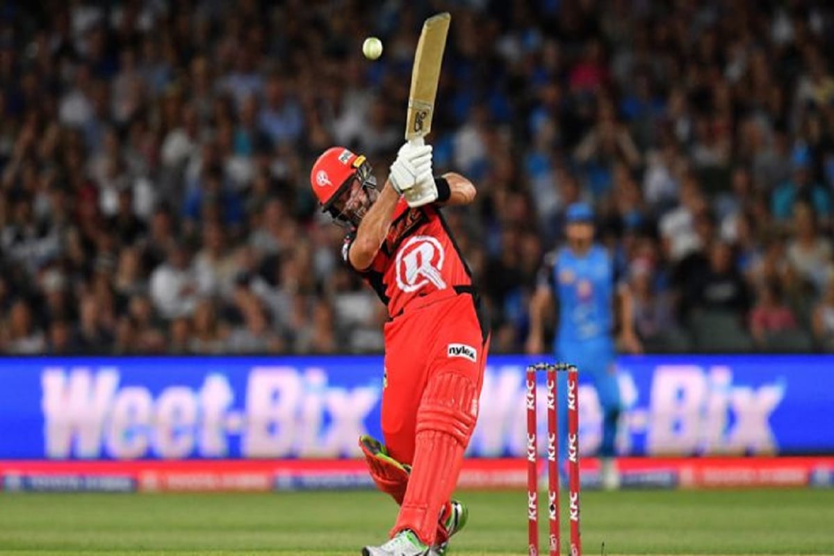 daniel christian hits 5 sixes against adelaide strikers in big bash league 2018