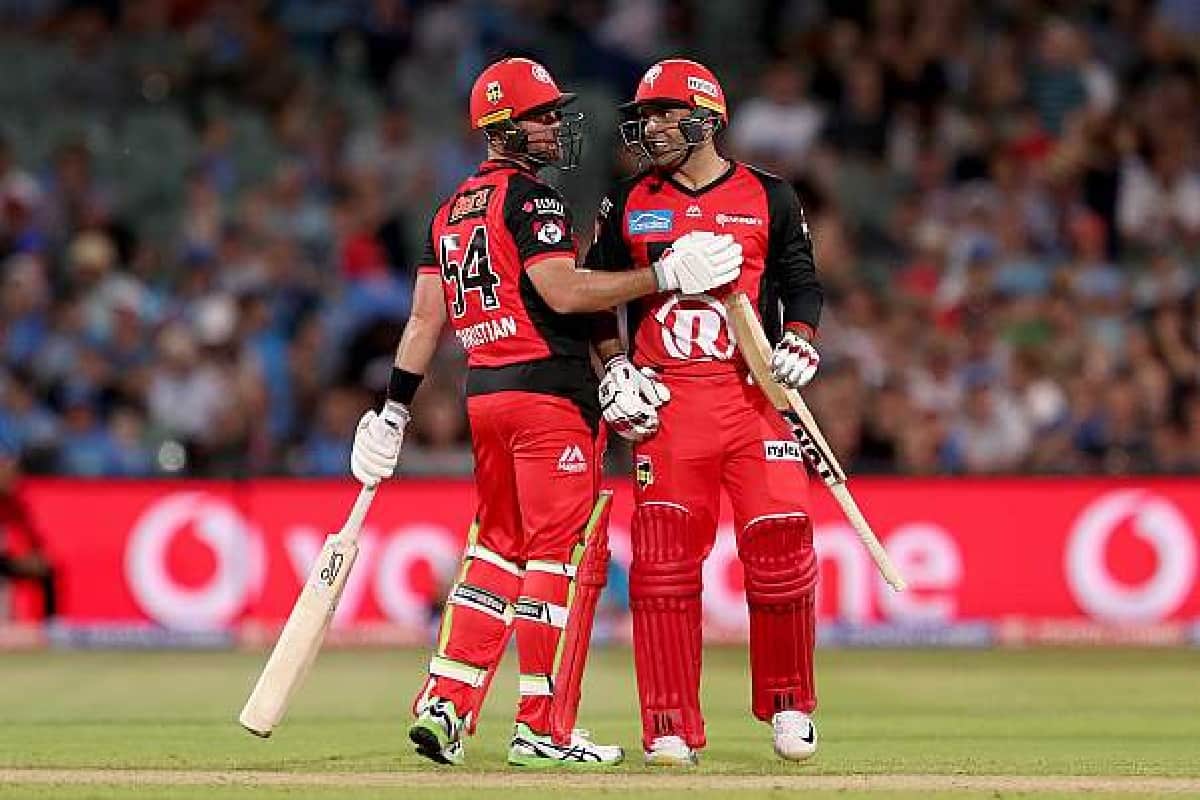 daniel christian hits 5 sixes against adelaide strikers in big bash league 2018