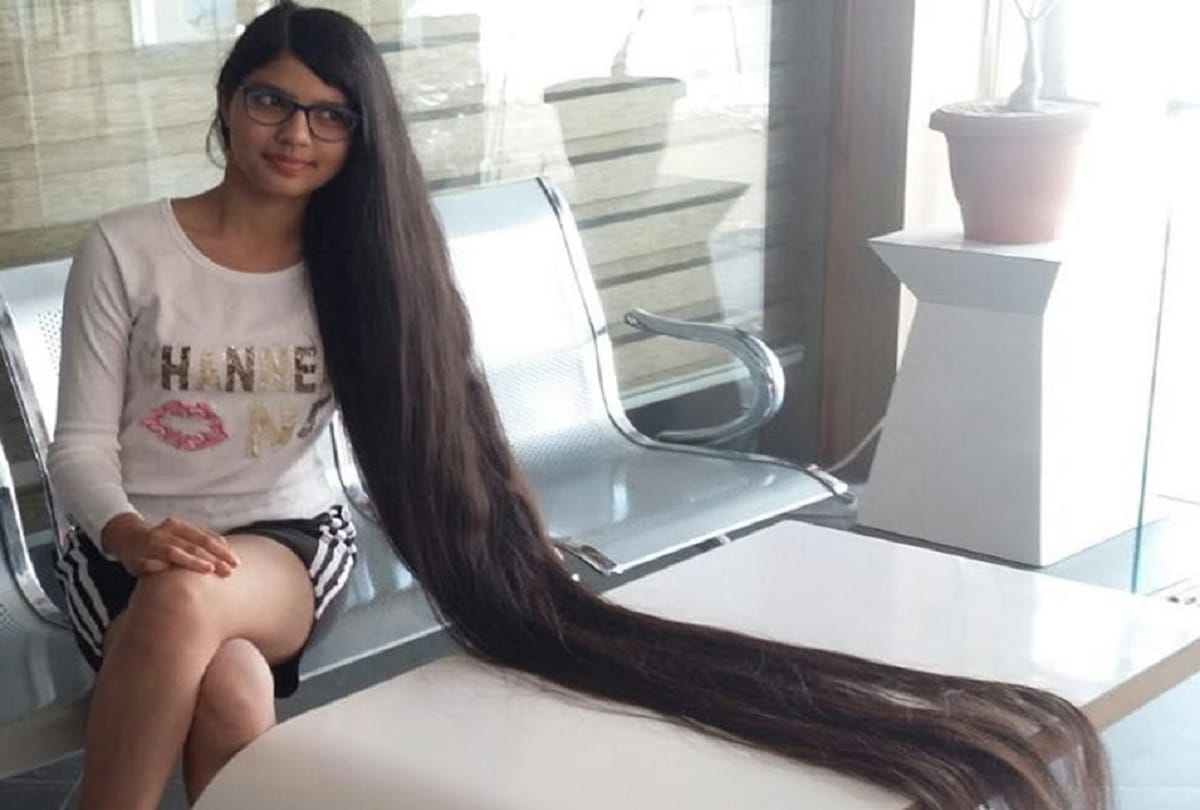 nilanshi patel creates guinness world records of longest hair of a teenager see video