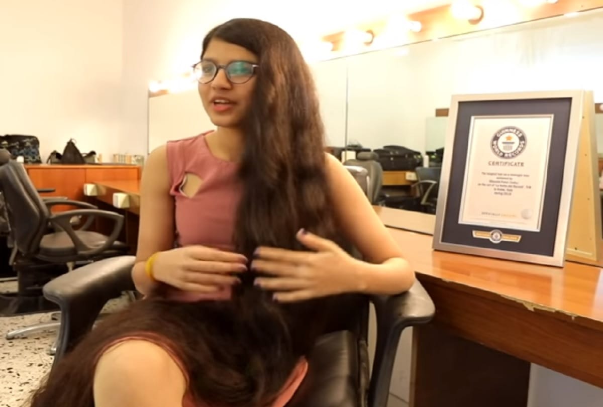 nilanshi patel creates guinness world records of longest hair of a teenager see video