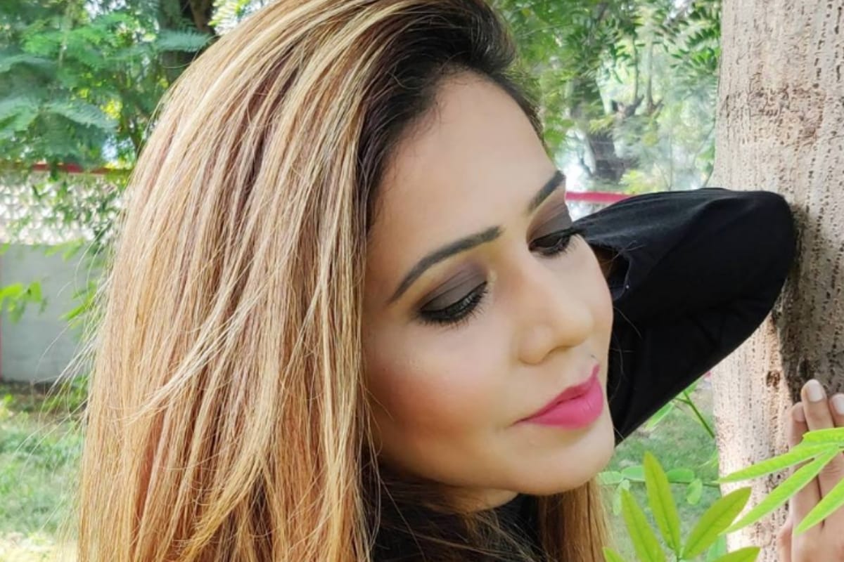 After Sunny Leone on YouTube Funny Leone is rocking from Meerut