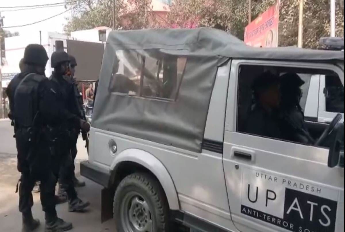 UP ATS team in Amroha after busted of ISIS module