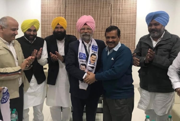 punjab and haryana high court 's former judge joined aam aadmi party
