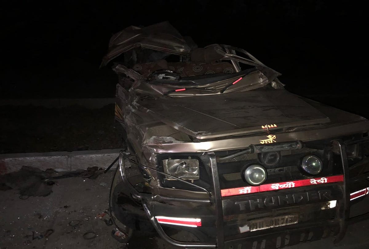 Maharashtra: 9 dead and 6 injured in a road accident on Kalamb road