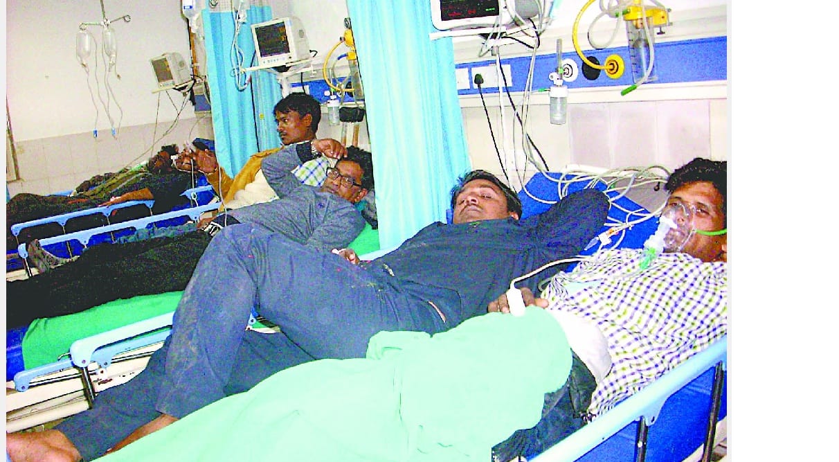 Chlorine leakage in factory, condition of 18 workers worsened