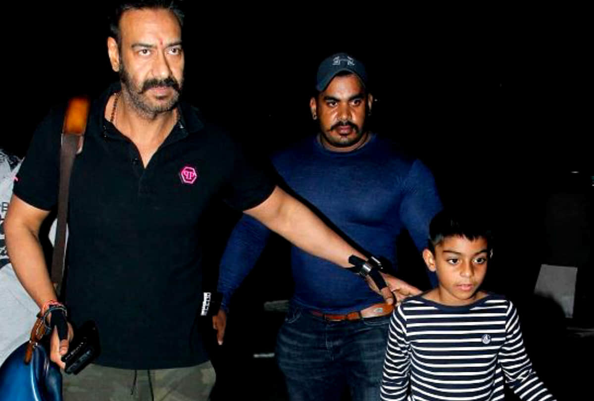 Ajay going to abroad with wife and daughter to celebrate New Year, spot in  look at Mumbai Airport