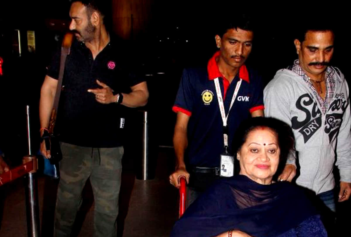 Ajay going to abroad with wife and daughter to celebrate New Year, spot in  look at Mumbai Airport