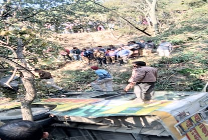 hrtc bus accident in arki solan himachal pradesh