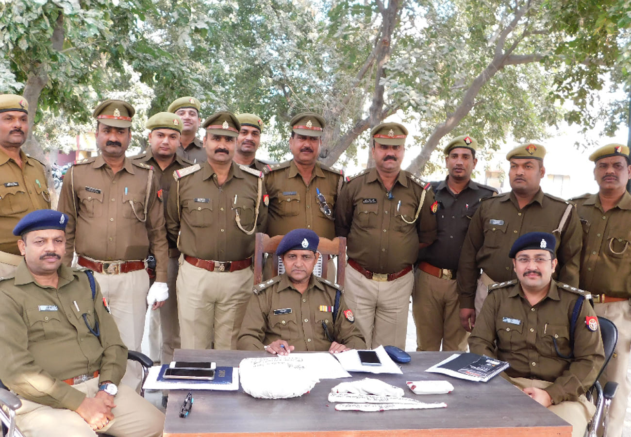 Half encounter by police in kanpur dehat