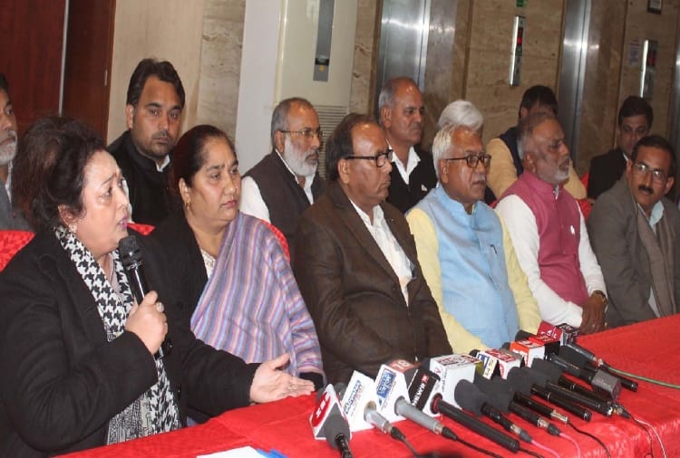 Public Health Minister Banwarilal held a press conference in Charkhi Dadri