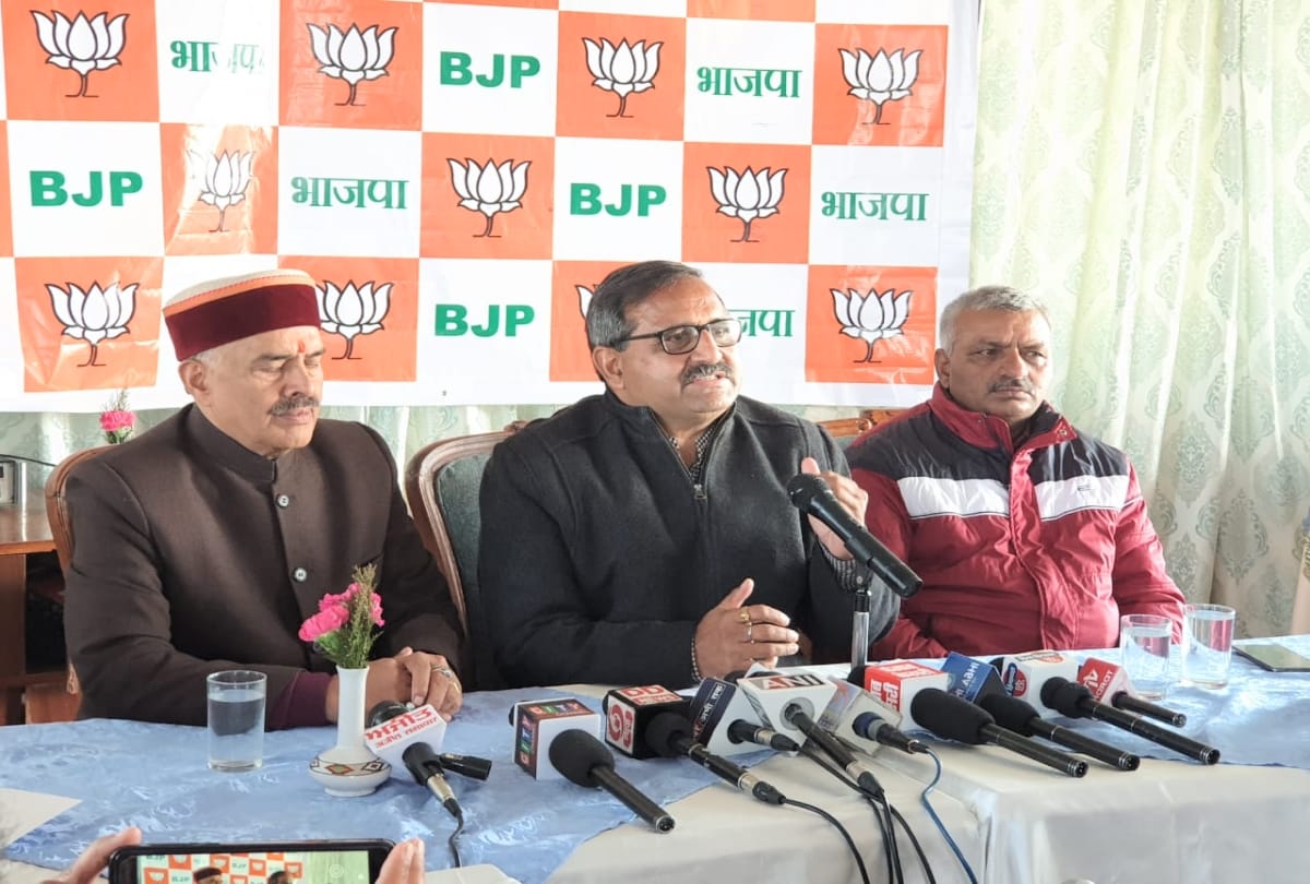 bjp spokesman randhir sharma statement over virbhadra singh at shimla