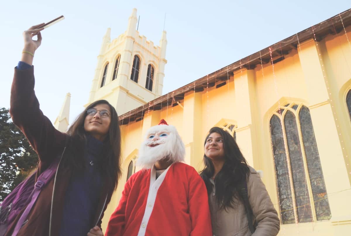 Hills Queen  shimla is ready to rock on Christmas