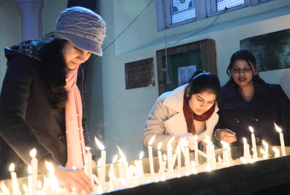 Hills Queen  shimla is ready to rock on Christmas