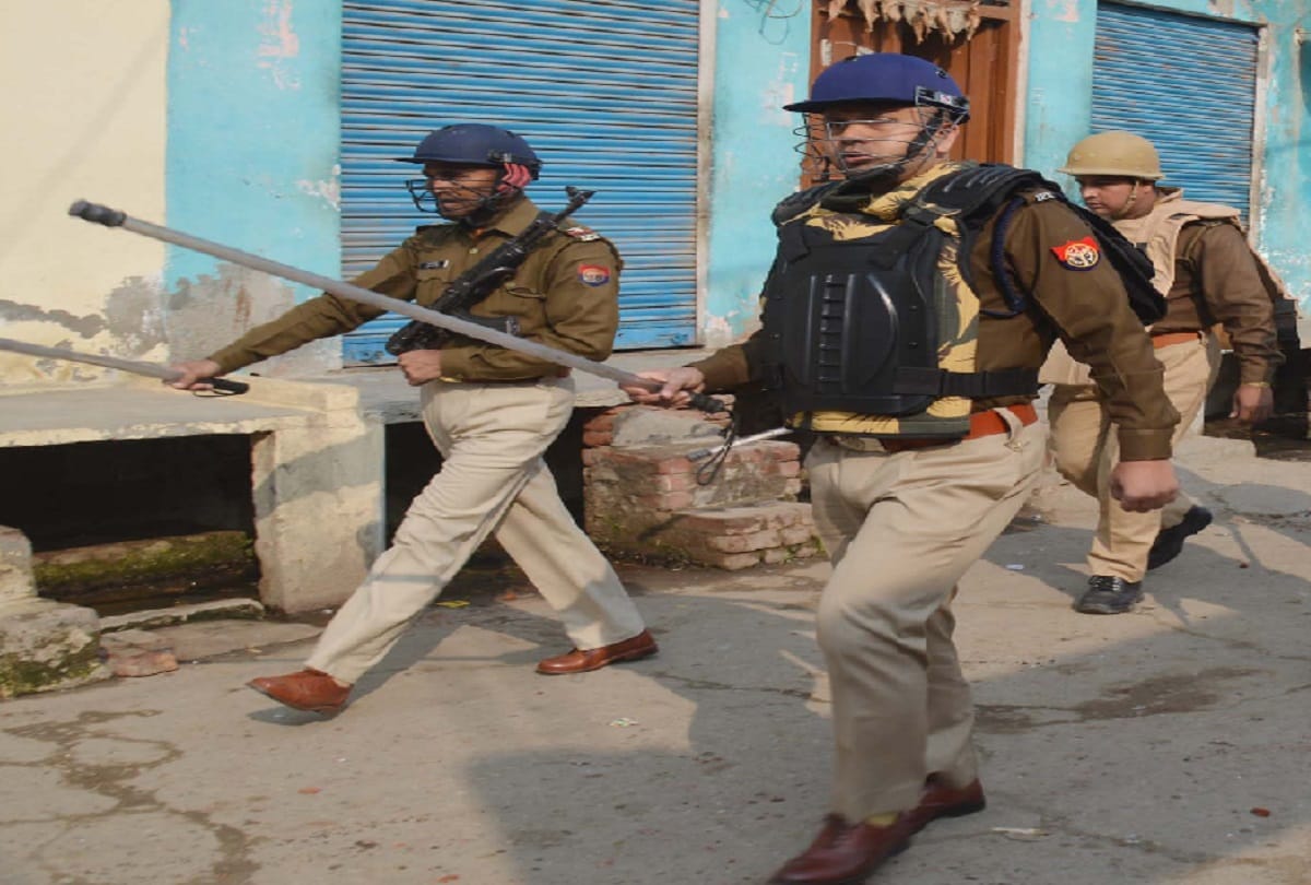 Baghpat, fight between two community people and injures 11 people, including two soldiers