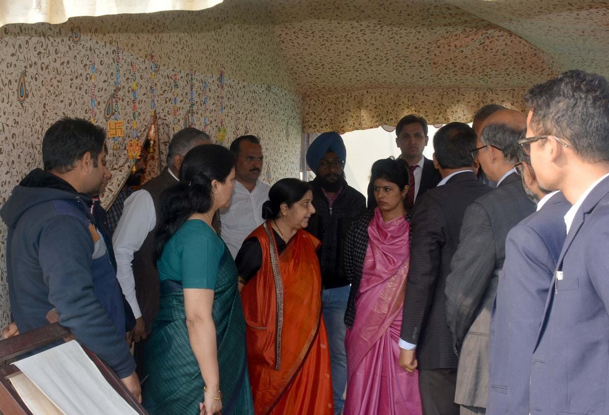 Narendra modi wrote letter to pravasi bhartiya for NRI summit