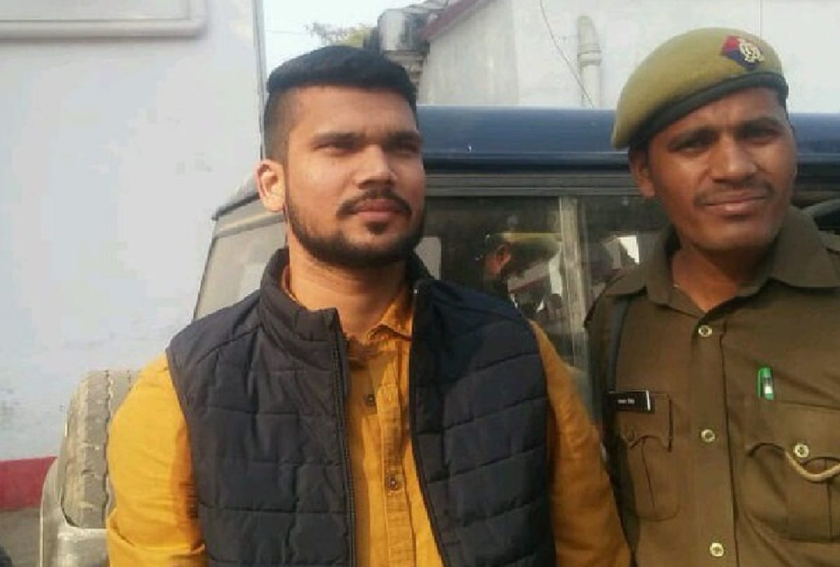 Former student of Allahabad university arrested in case of bombing BJP leader house