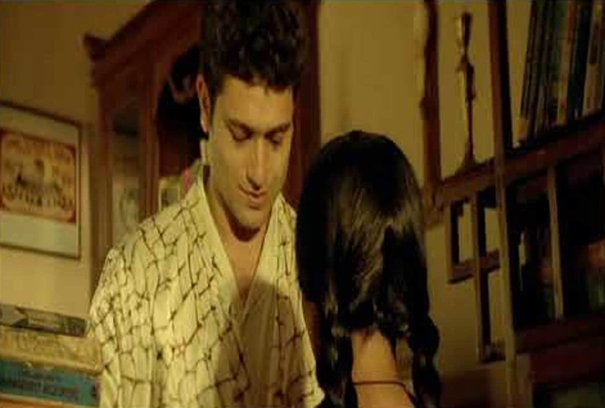 bollywood 7 movies are banned in india see on youtube