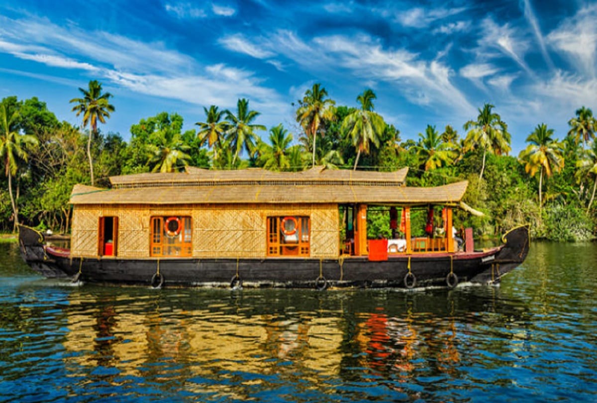 kerla is the best place for destination wedding