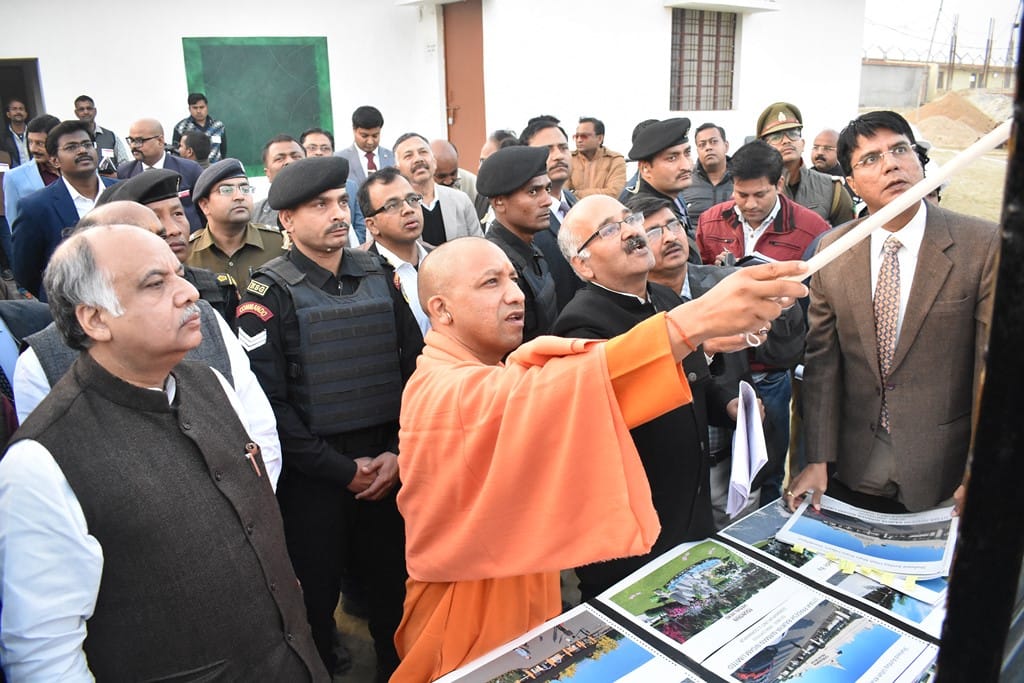 जून तक शुरू हो जाएगा चिड़ियाघर: योगी