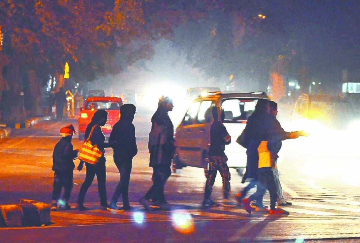 Delhi minimum temperature was recorded coldest day of season