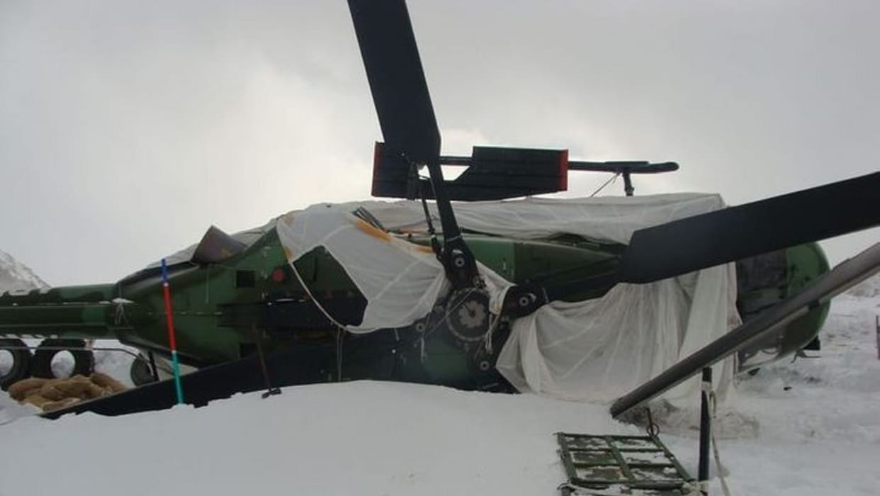 indian army recovered helicopter from siachin glacier create new record