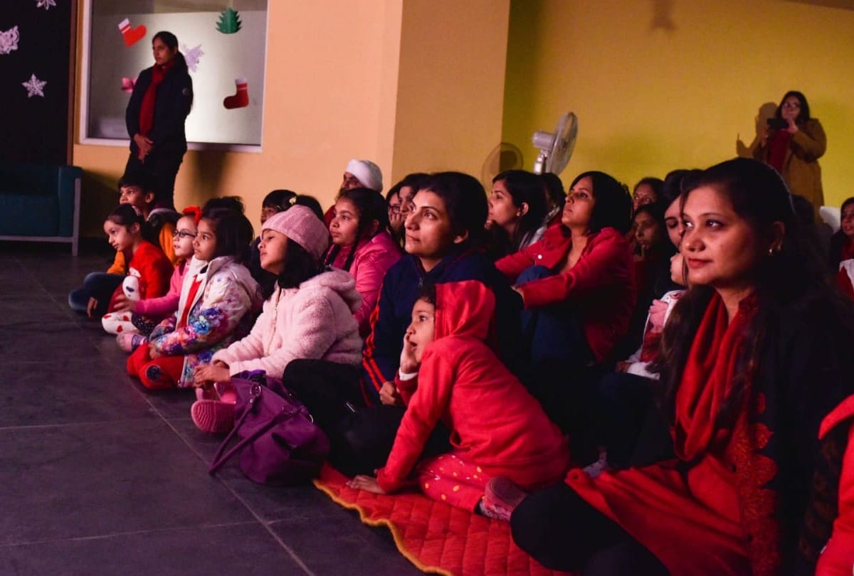 Ipsa de-Care celebrated the Winter carnival, fierce fun
