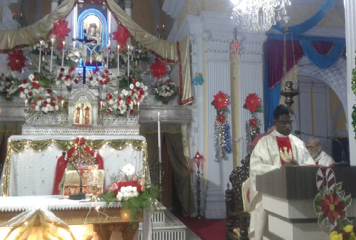 merry christmas 2018, history of sardhana church and mata mariam completes every wish of devotees