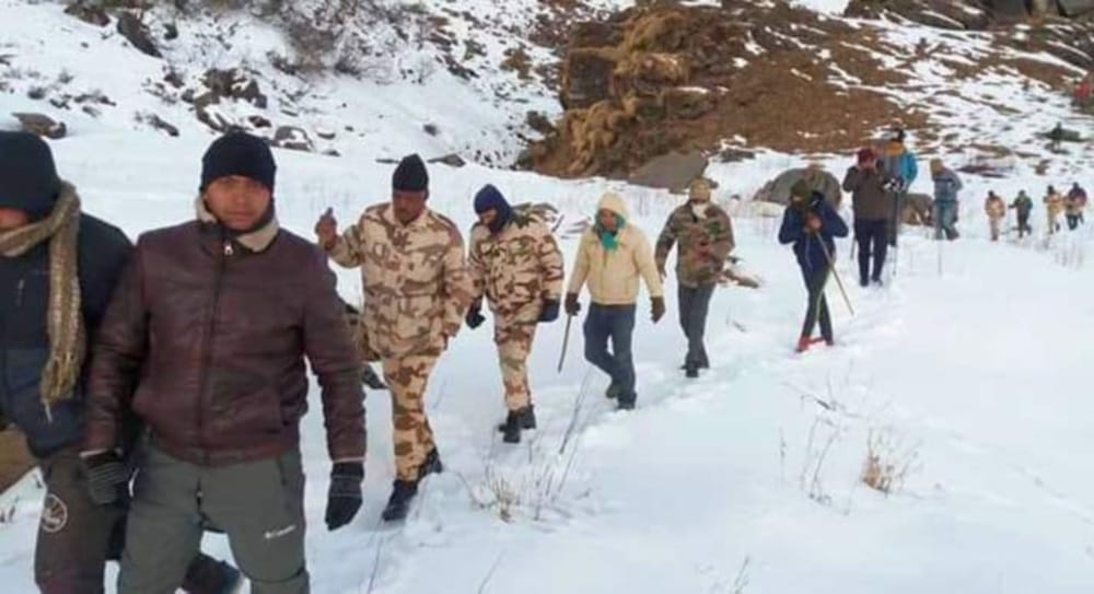 Delhi Tourist Group rescued from Munsiyari