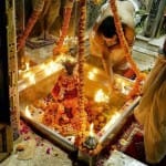 काशी विश्वनाथ मंदिर।